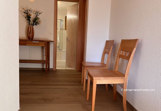 Ferienwohnung in Wengen - Roossi-Huus 2 Ferienwohnung in Wengen - Roossi-Huus 2