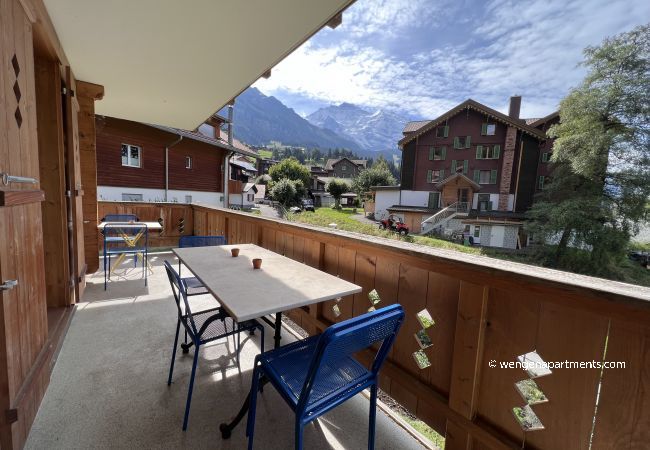 Ferienwohnung in Wengen - Chalet Bergrose 3 Ferienwohnung in Wengen - Chalet Bergrose 3