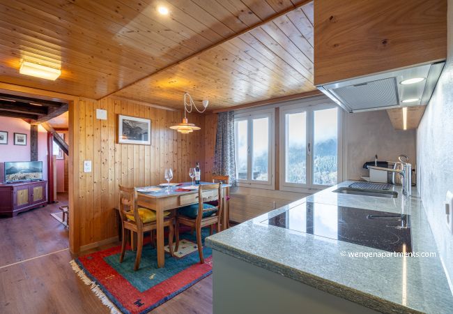Ferienwohnung in Wengen - Chalet Schweizerhof Attic Ferienwohnung in Wengen - Chalet Schweizerhof Attic