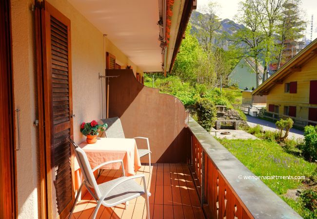 Ferienwohnung in Wengen - Chalet Miravalle 1 Ferienwohnung in Wengen - Chalet Miravalle 1
