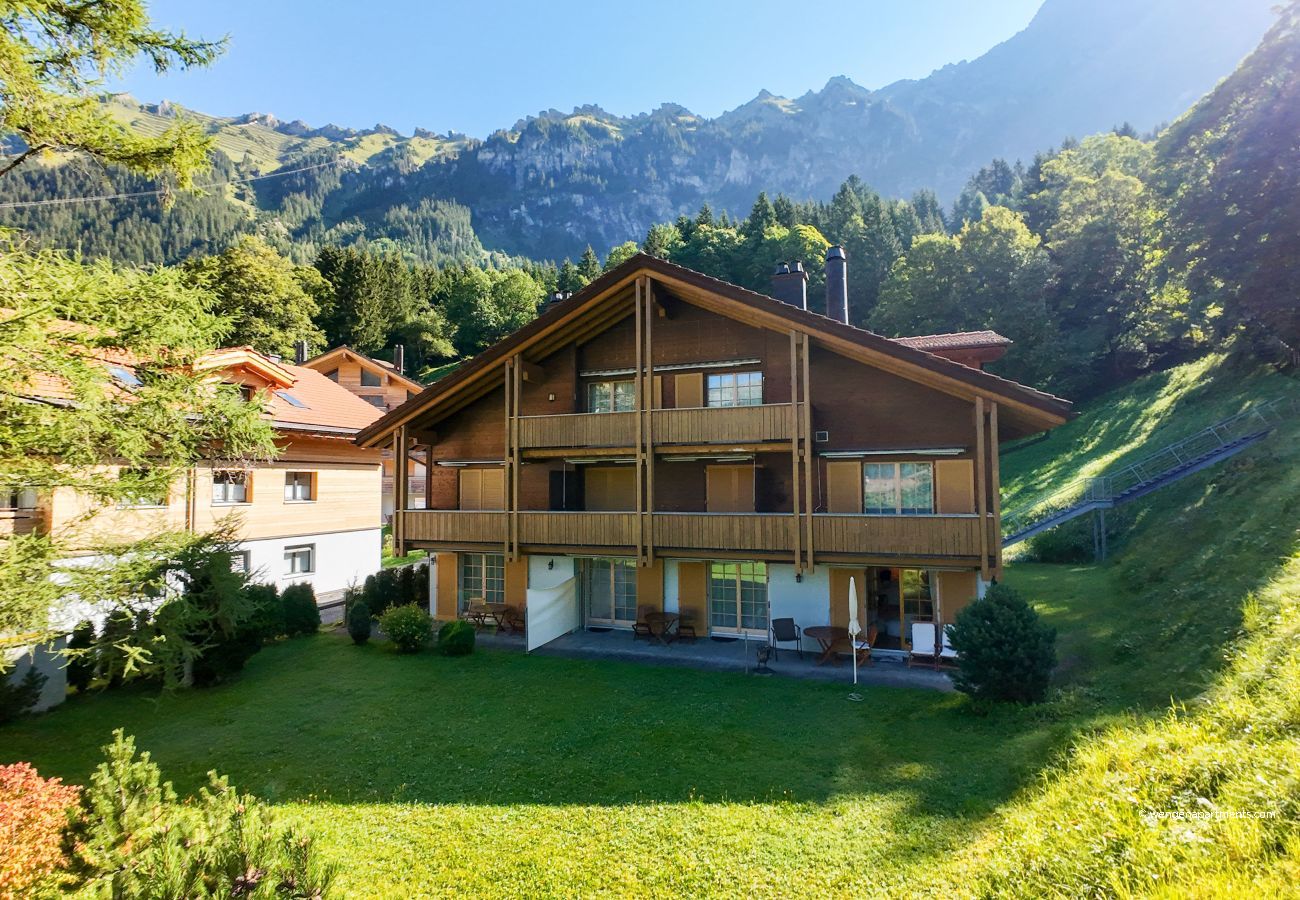 Ferienwohnung in Wengen - Chalet Luise 3