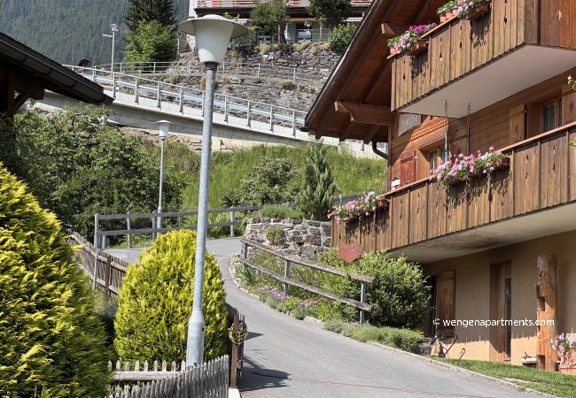 Chalet in Wengen - Chalet Im Bätzenboden Chalet in Wengen - Chalet Im Bätzenboden