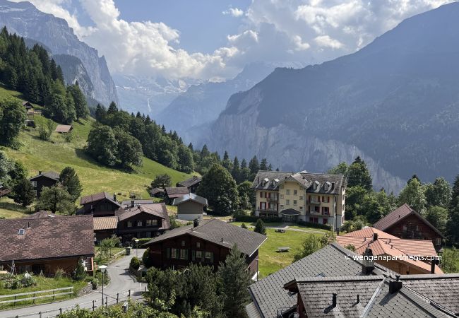 Chalet in Wengen - Chalet Im Bätzenboden Chalet in Wengen - Chalet Im Bätzenboden